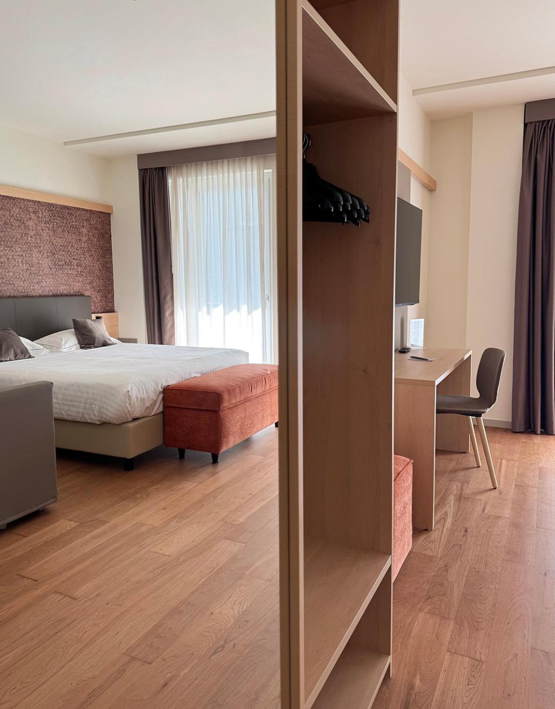 Large Double Room