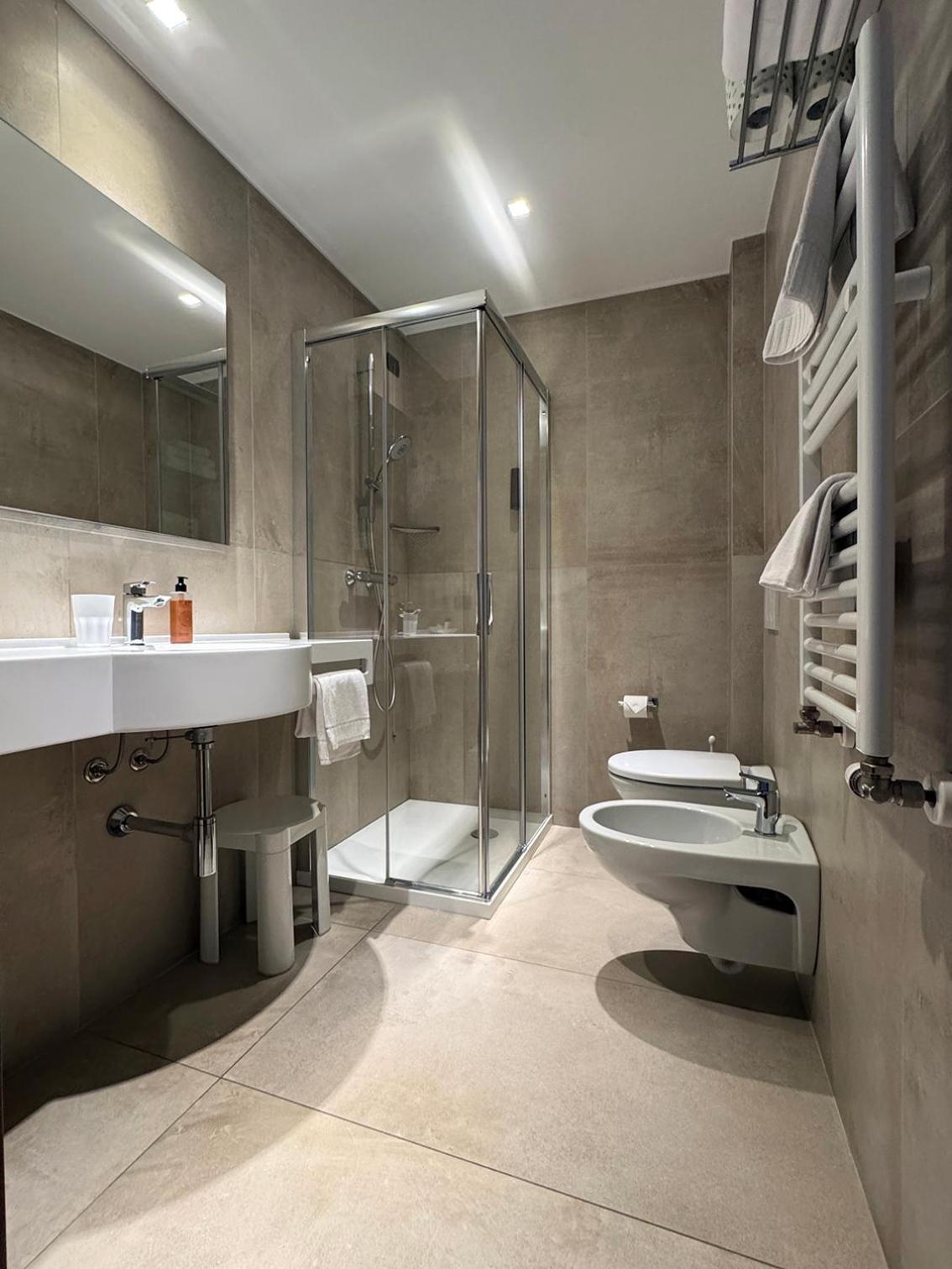 Classic Twin Room Upper Floor