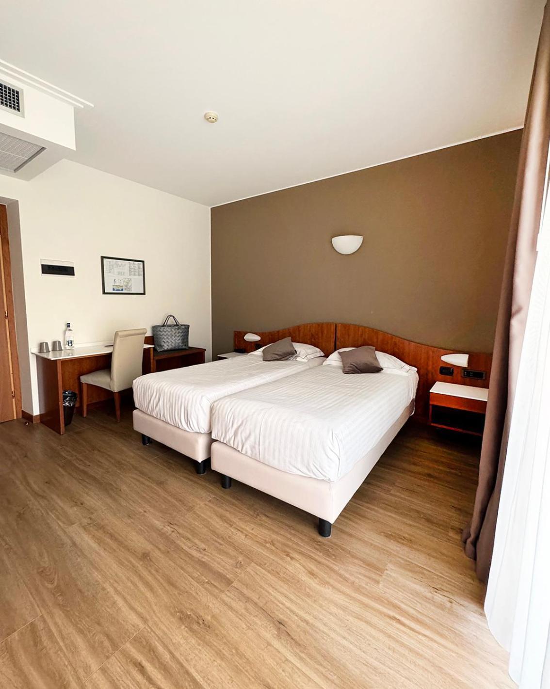 Classic Twin Room Upper Floor