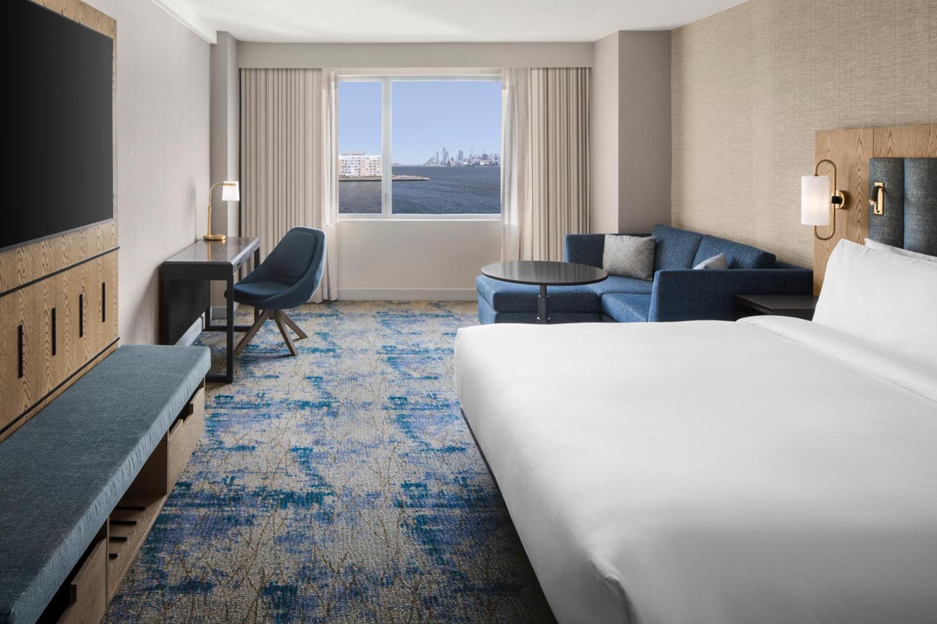 Chambre Lit King-Size - Vue sur Rivière
