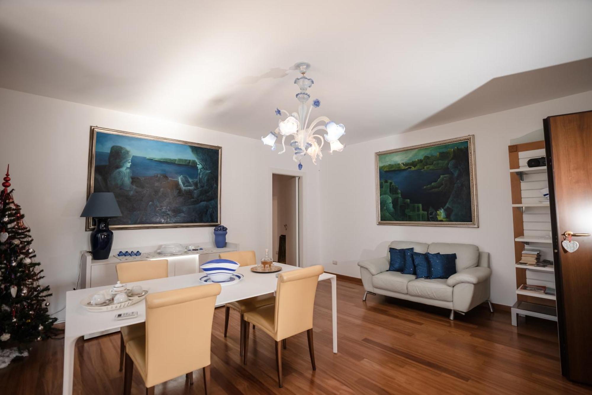 Double Room Private External Bathroom