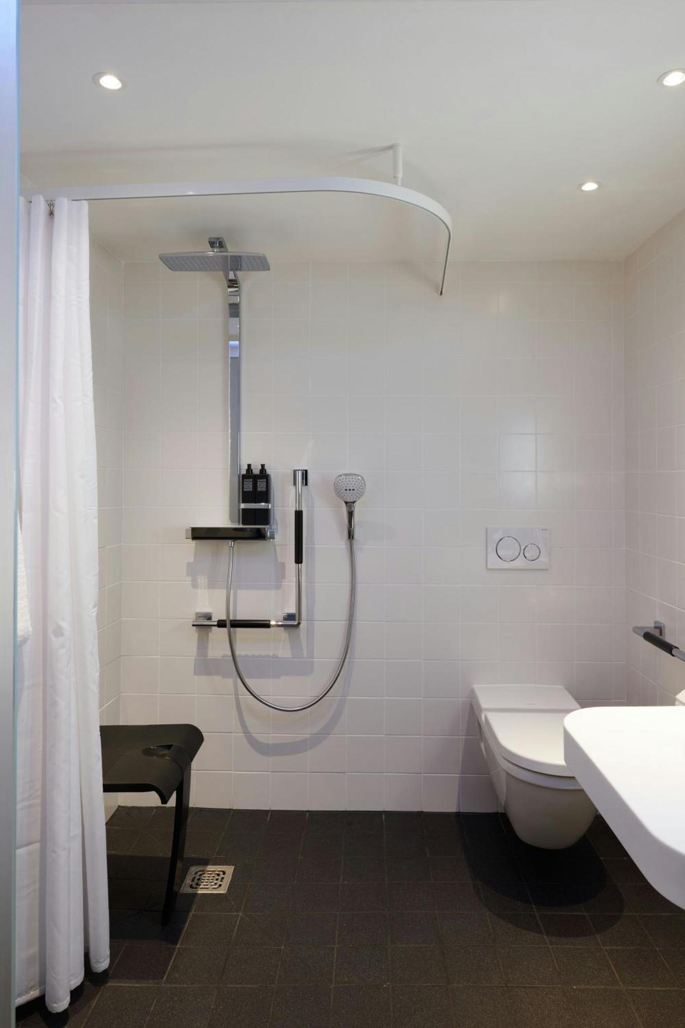 King Room Accessible