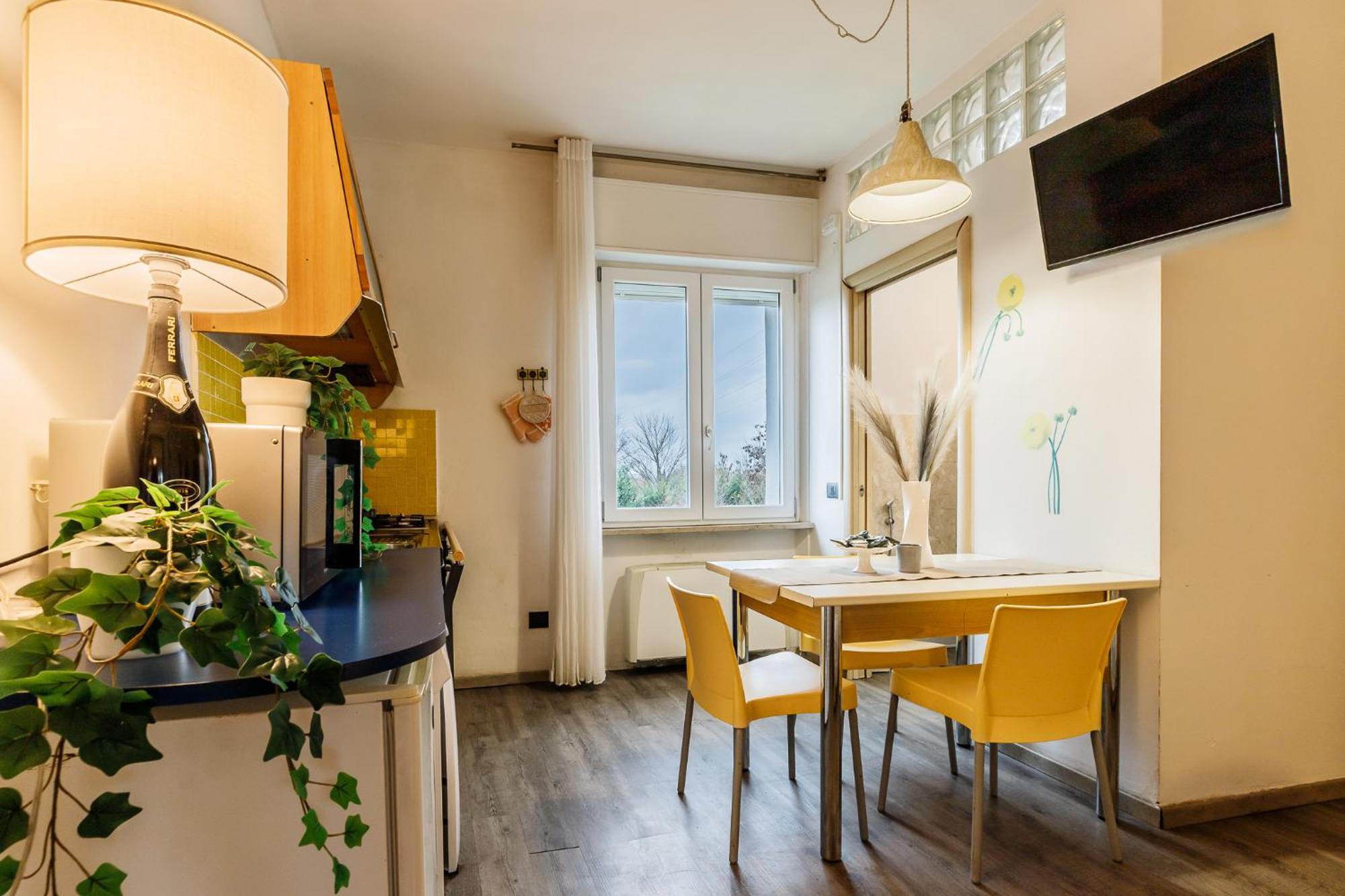 One-Bedroom Apartment