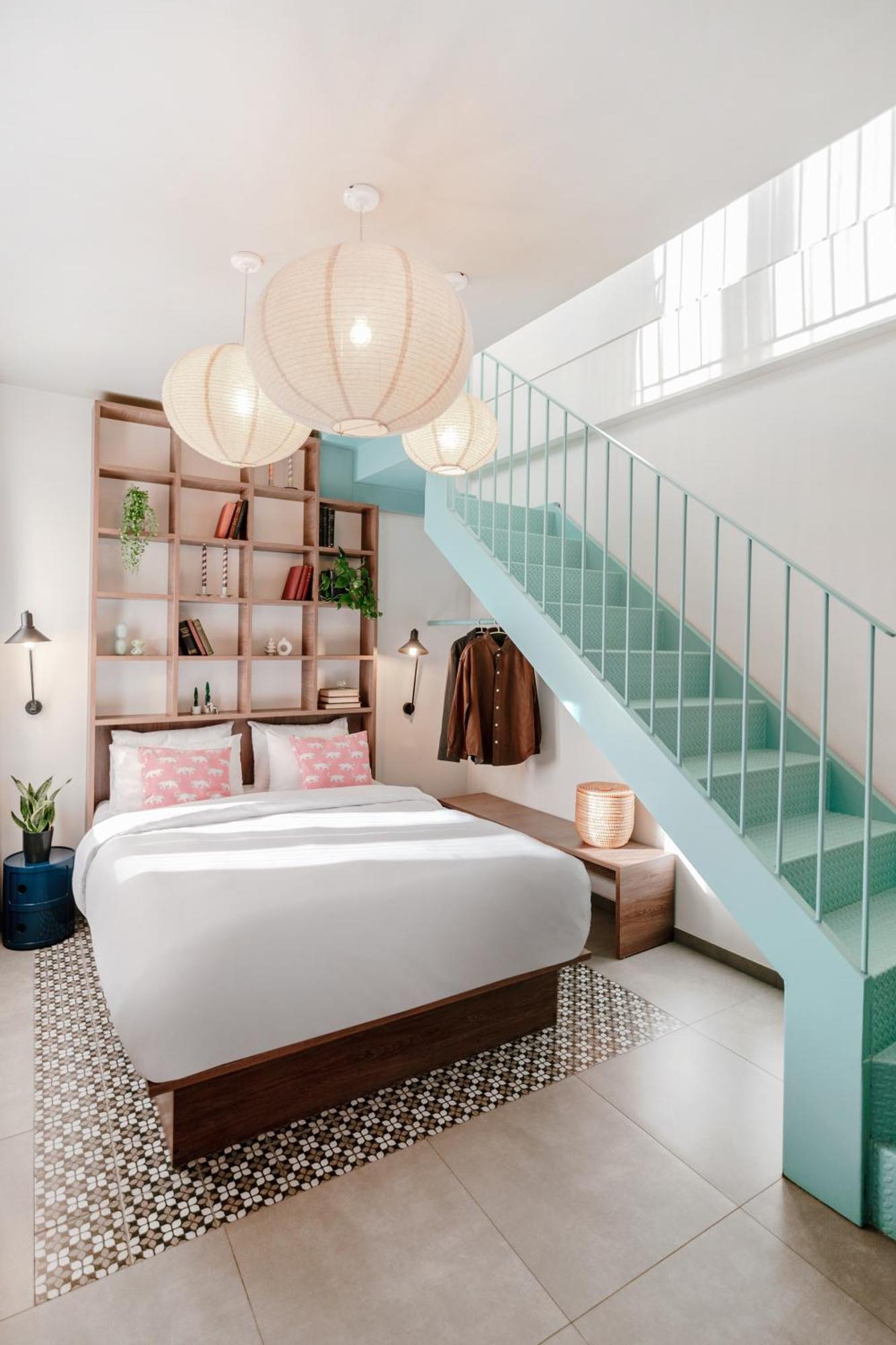 Urban Loft Suite with Rooftop Terrace,1743773969:JPEG