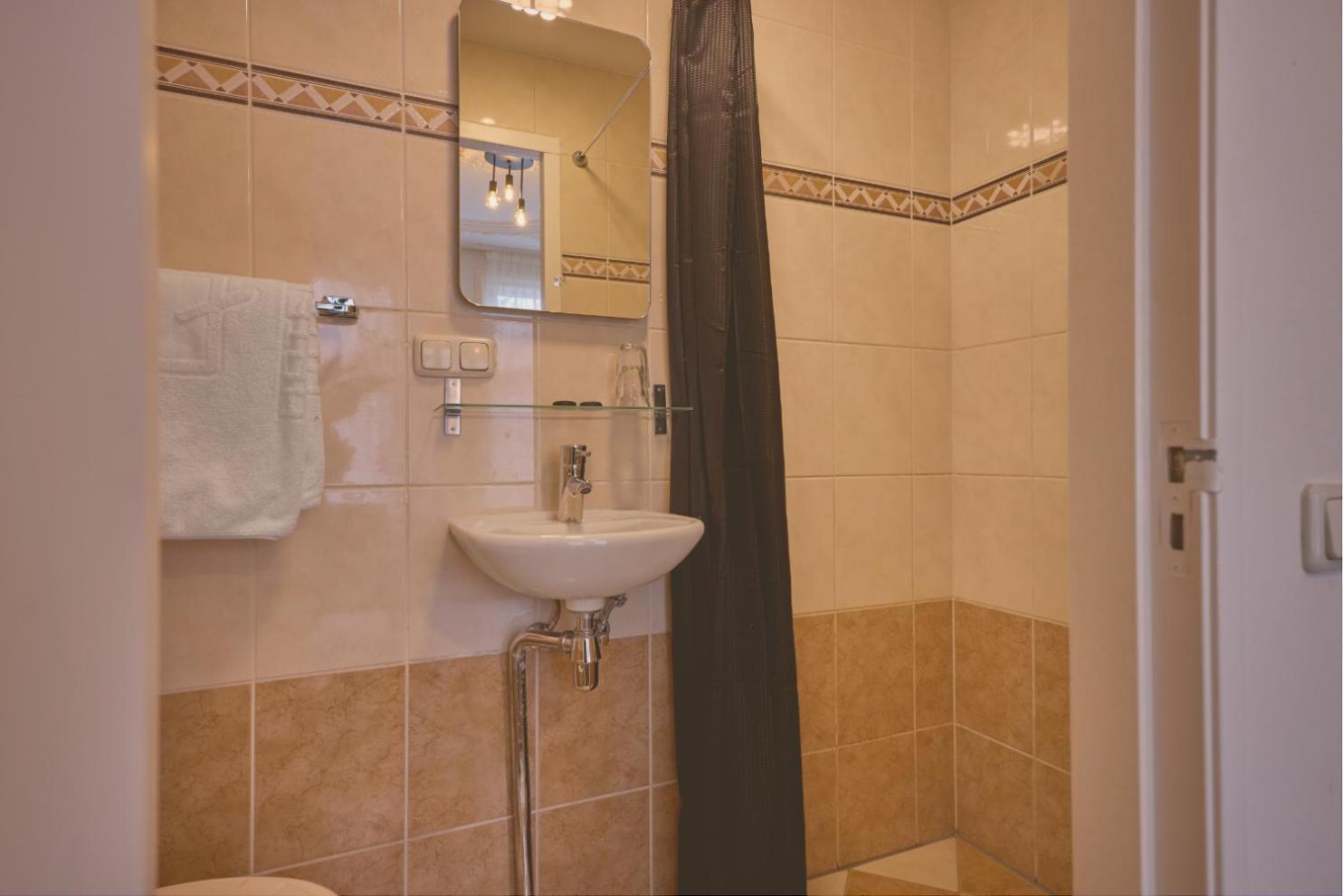 Chambre Double - Vue sur Canal