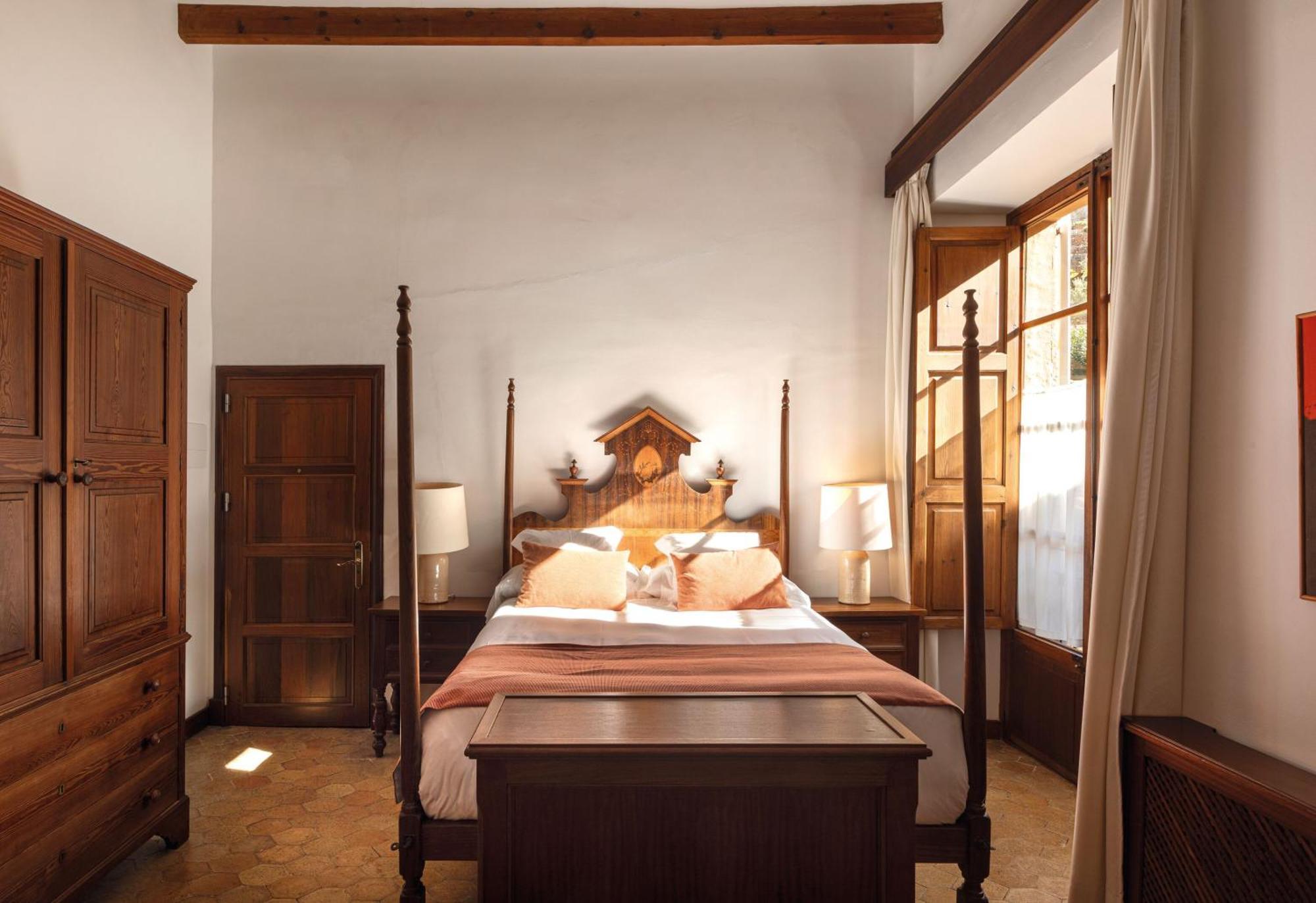 Classic Double Room,1758309672:JPEG