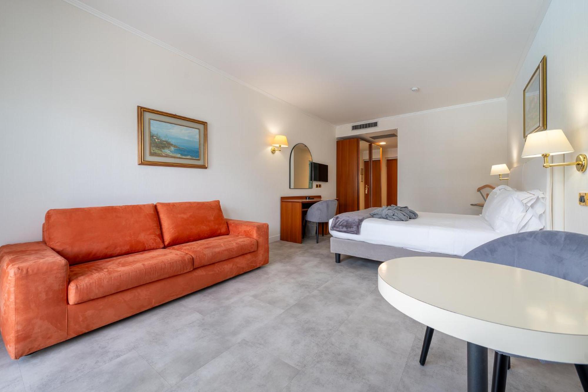 Deluxe Double Room Balcony