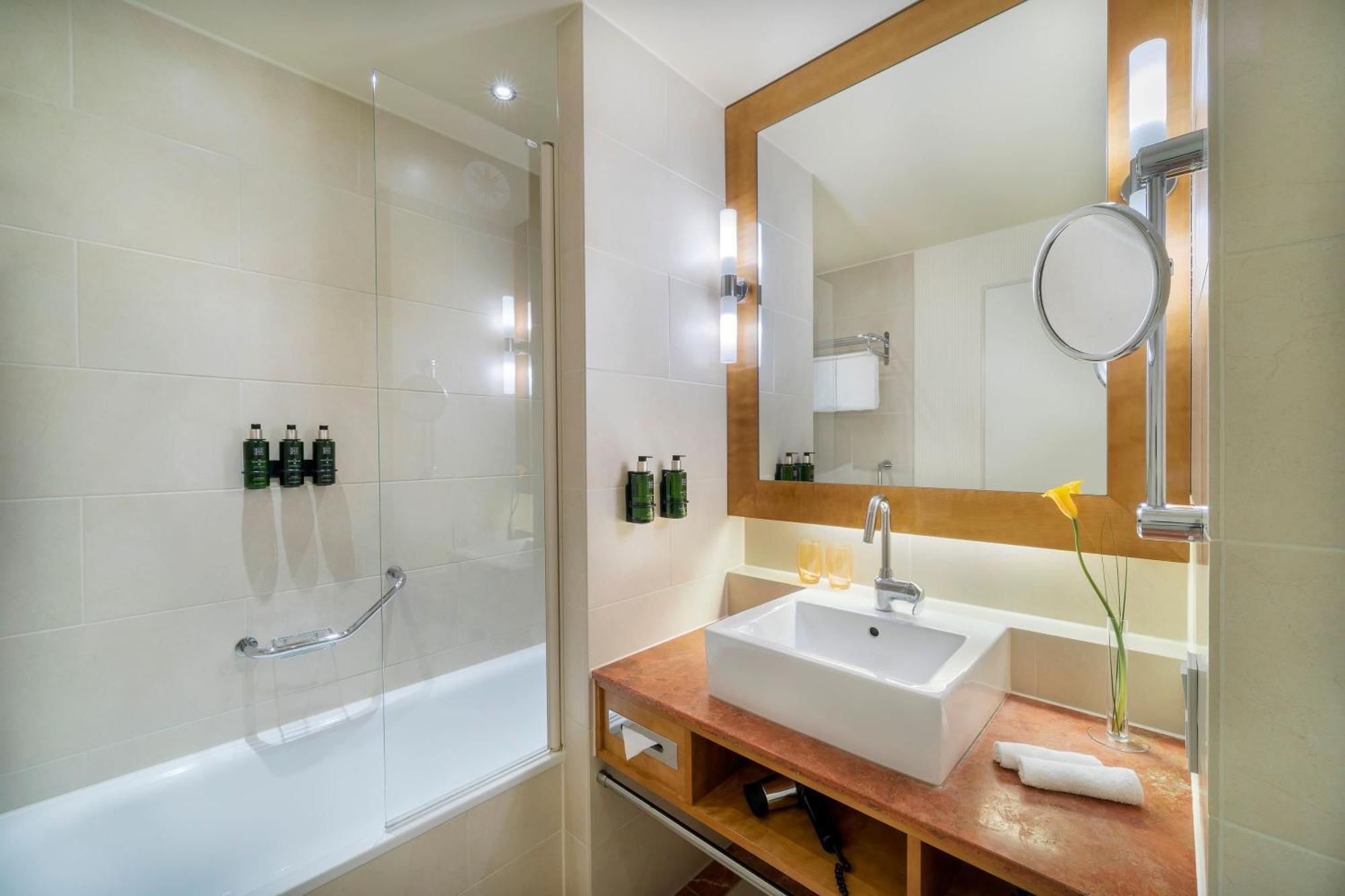 Premium Double Room with River View,1765792579:JPEG