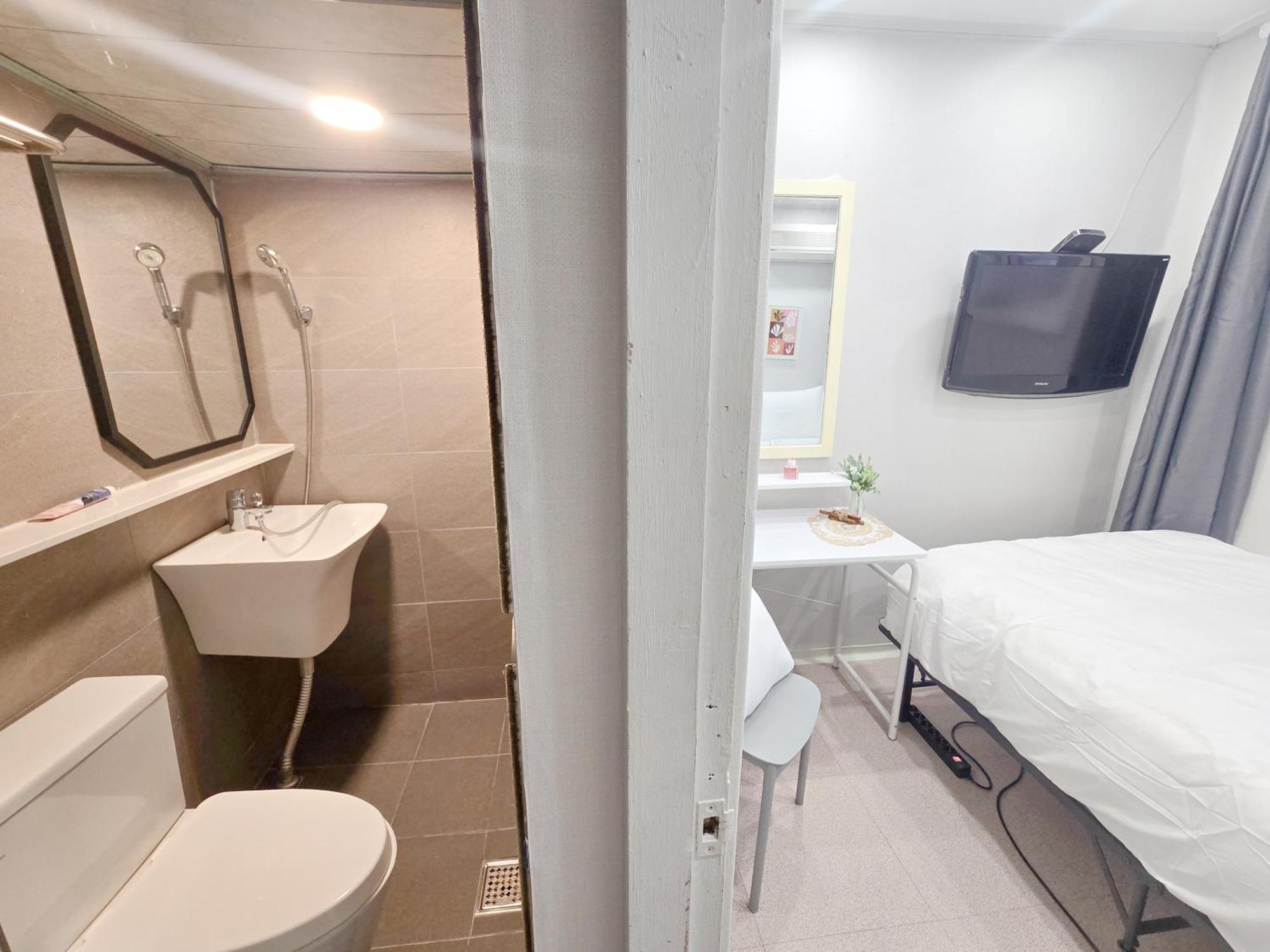 Single Room with Private Bathroom