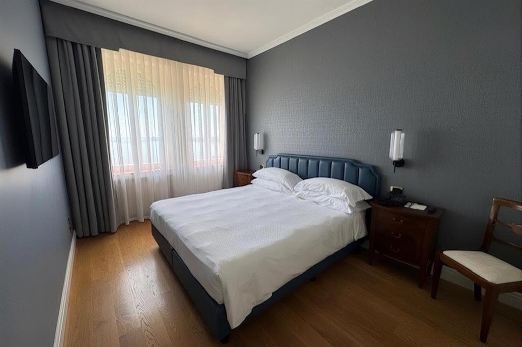 Junior Suite Lake View