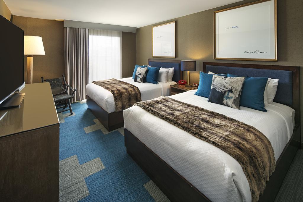 Queen Room with Two Queen Beds and Beach View,632799921:JPEG