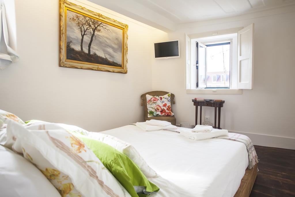 Double Room,228321377:JPEG