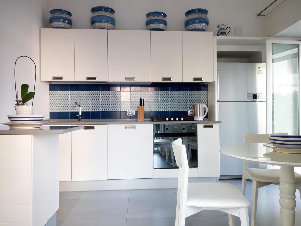 Two-Bedroom Apartment with Balcony (4-5 Adults)