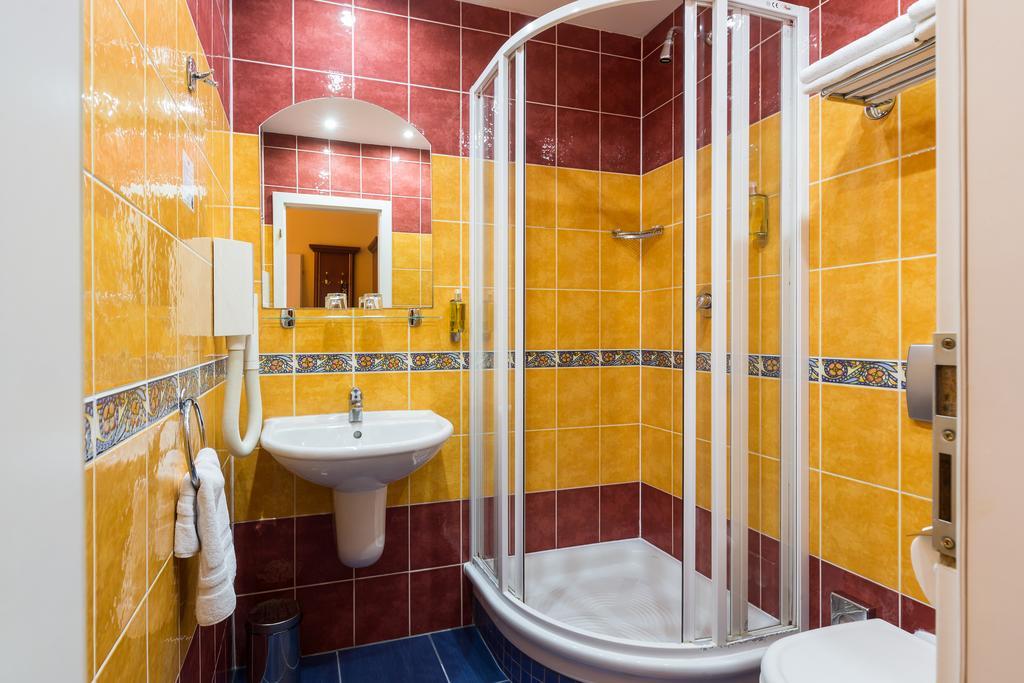 Quarto Individual