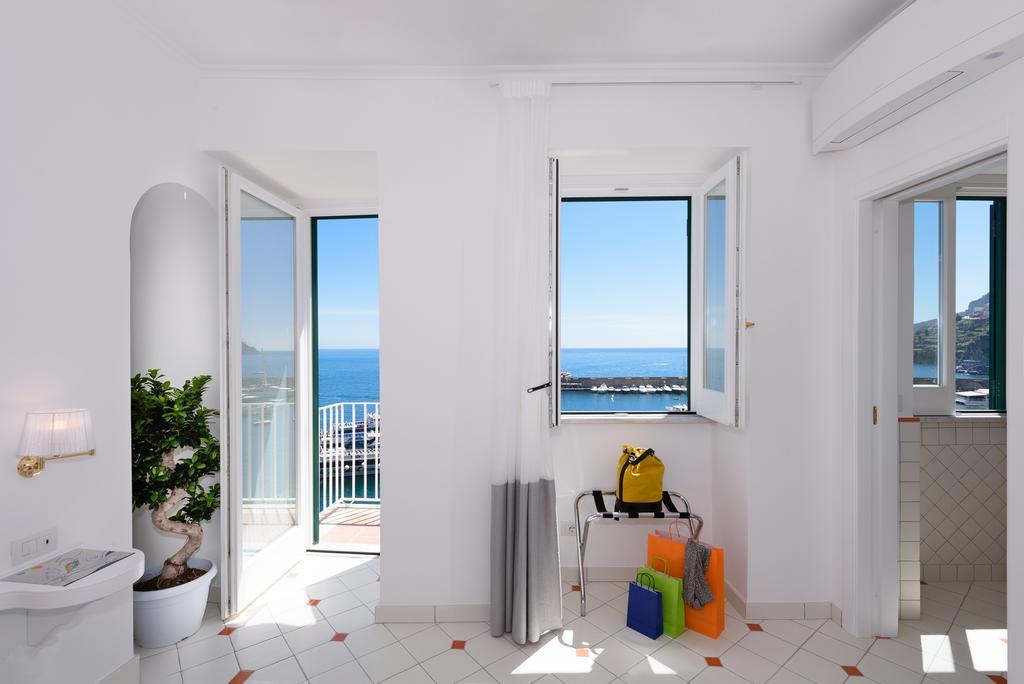 Queen Room Sea View