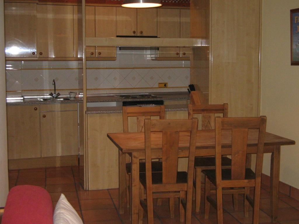 Apartamento de 1 dormitorio con balcón