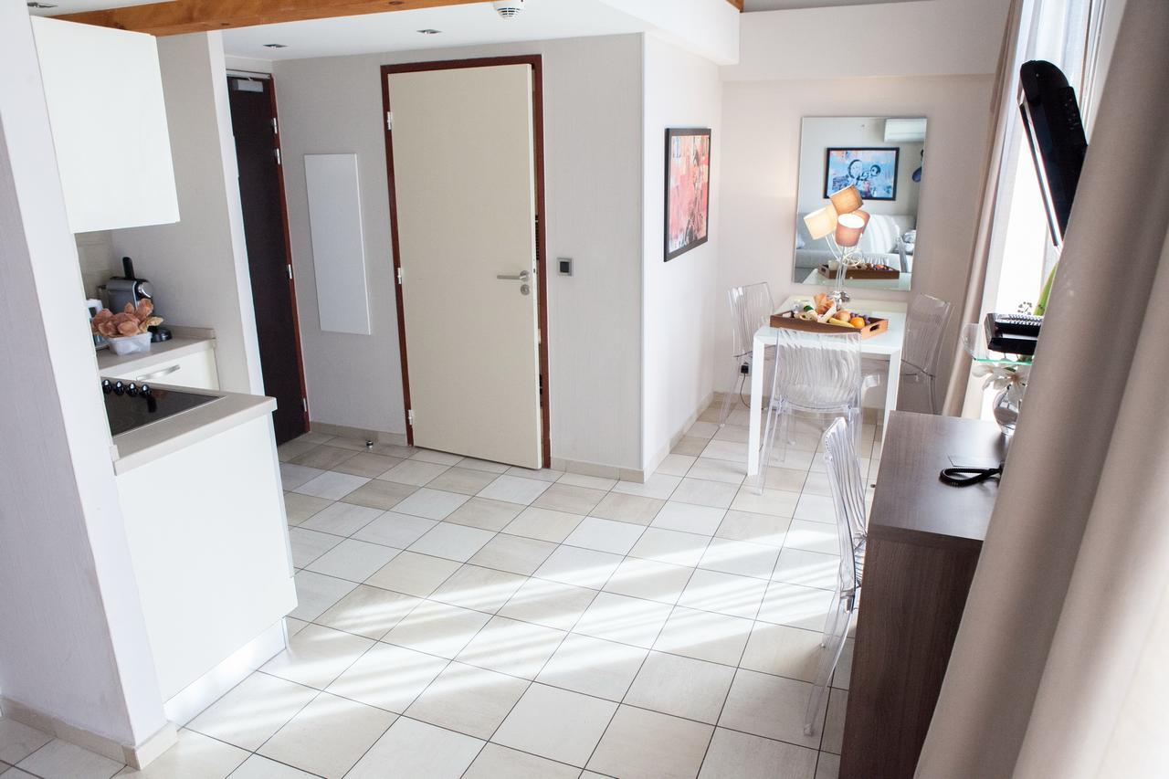 Duplex Room