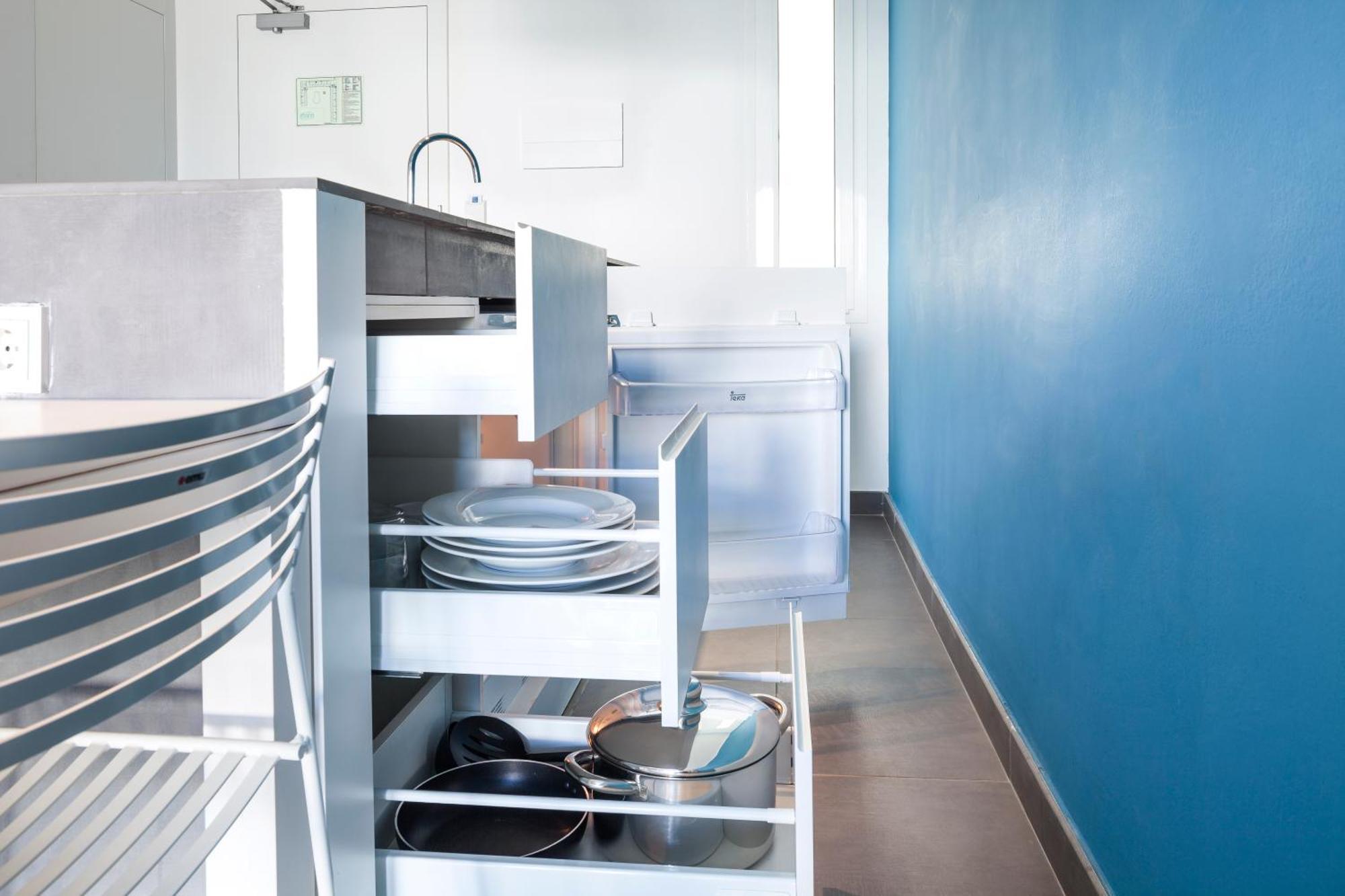 Premium One-Bedroom Apartment,561741132:JPEG
