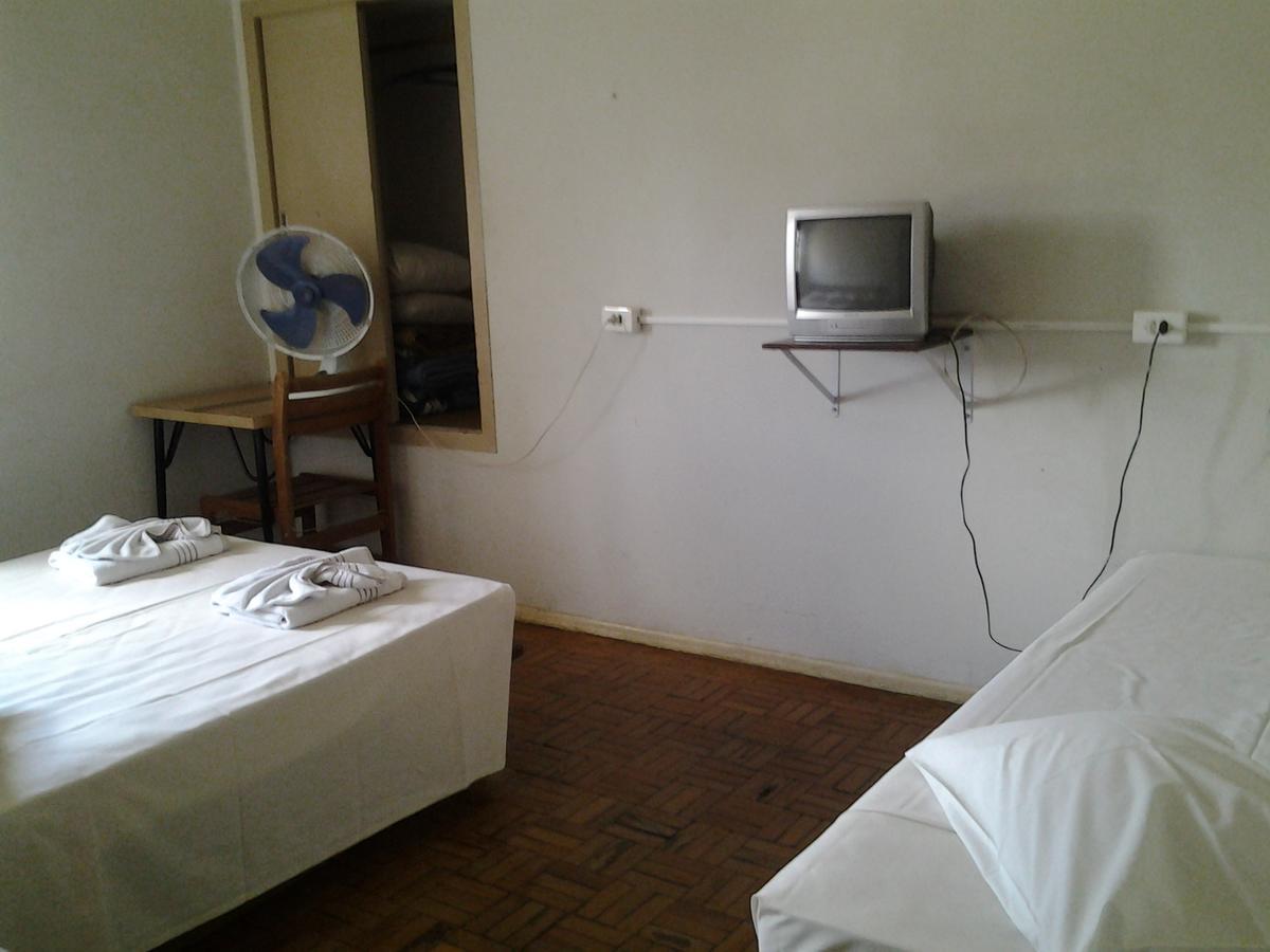 Quarto Triplo Econômico