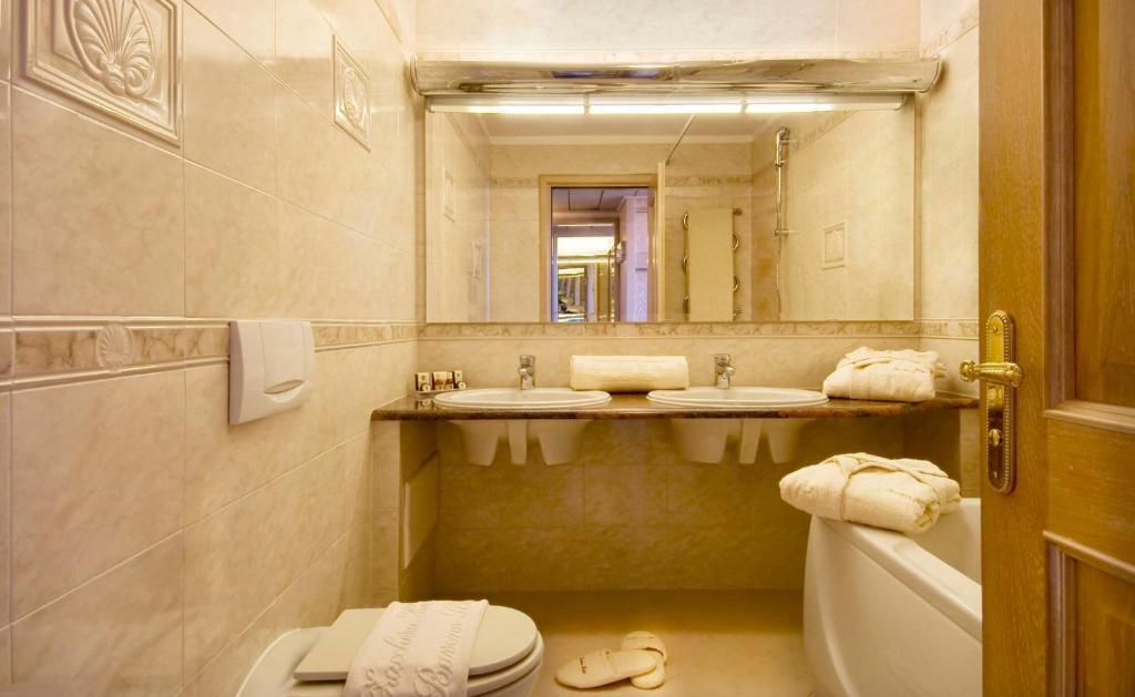 Junior Suite con Vista Lago