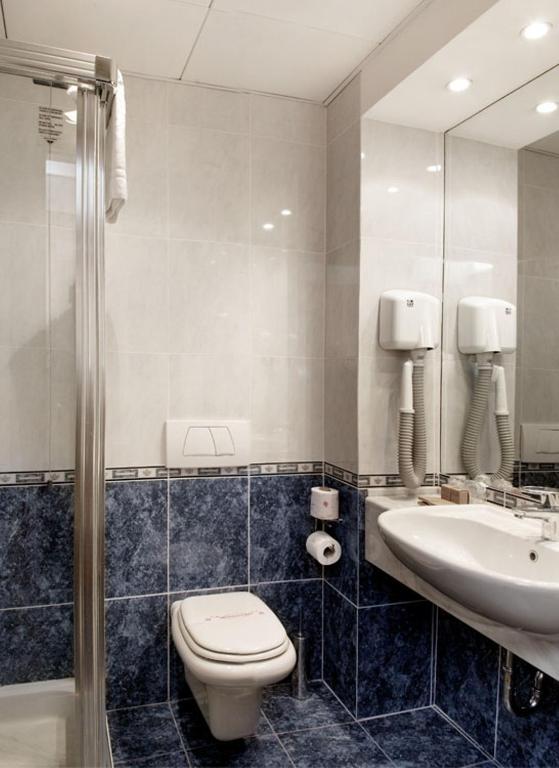 Small Double Room,1498682488:JPEG
