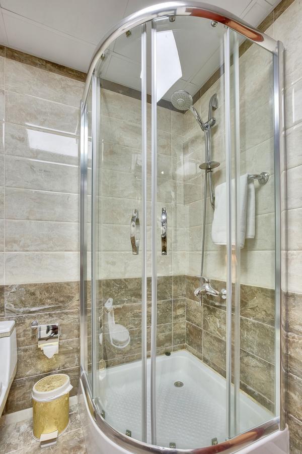Standard Triple Room,632682891:JPEG