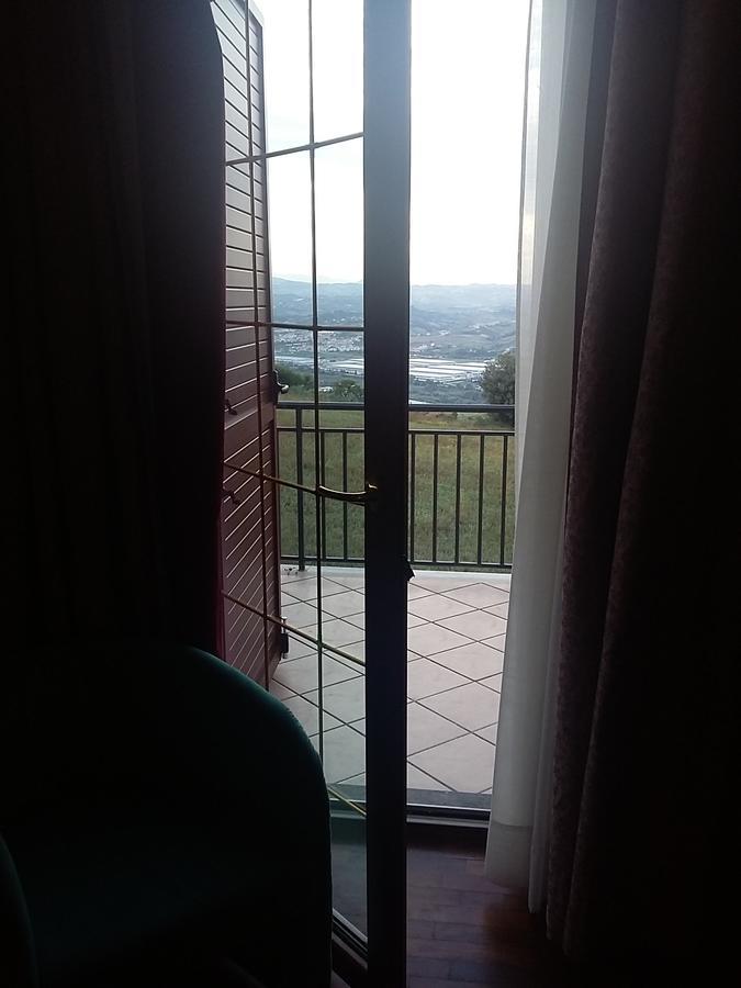 Camera Matrimoniale con Balcone