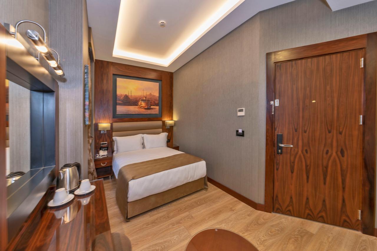 Deluxe Single Room