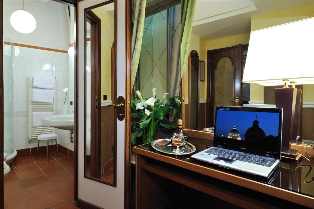 Economy Double or Twin Room - Basement,1278027796:JPEG