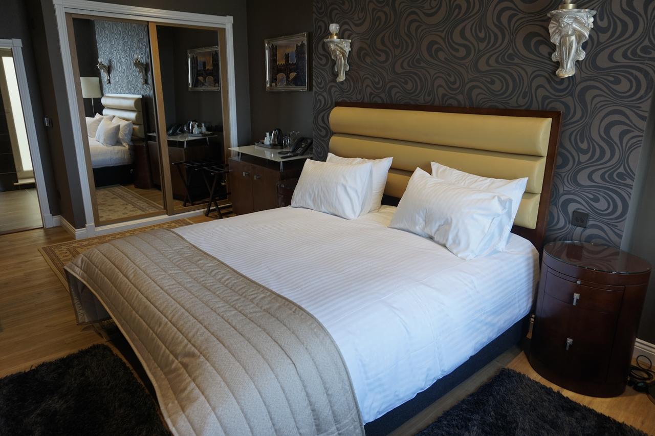 Suite with Sea View,737785363:JPEG