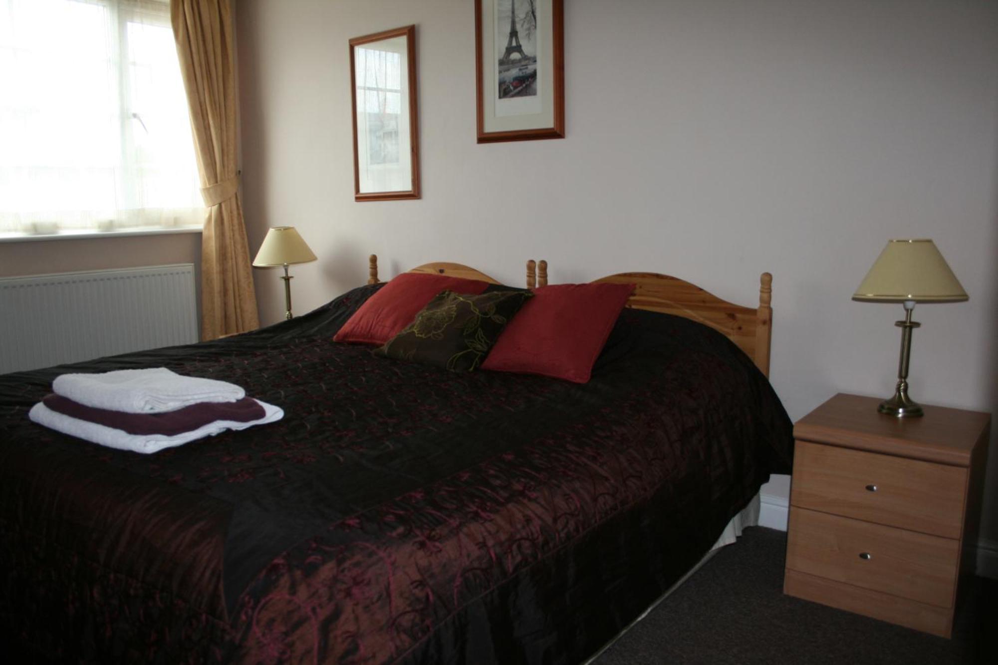 One-Bedroom Apartment Self Catering