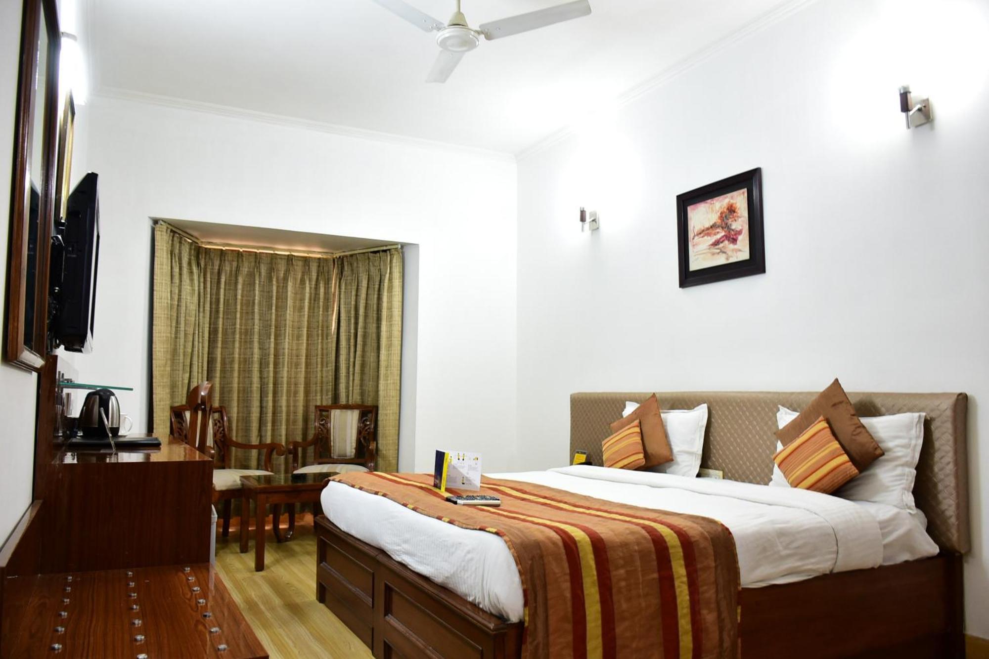 Superior King Room