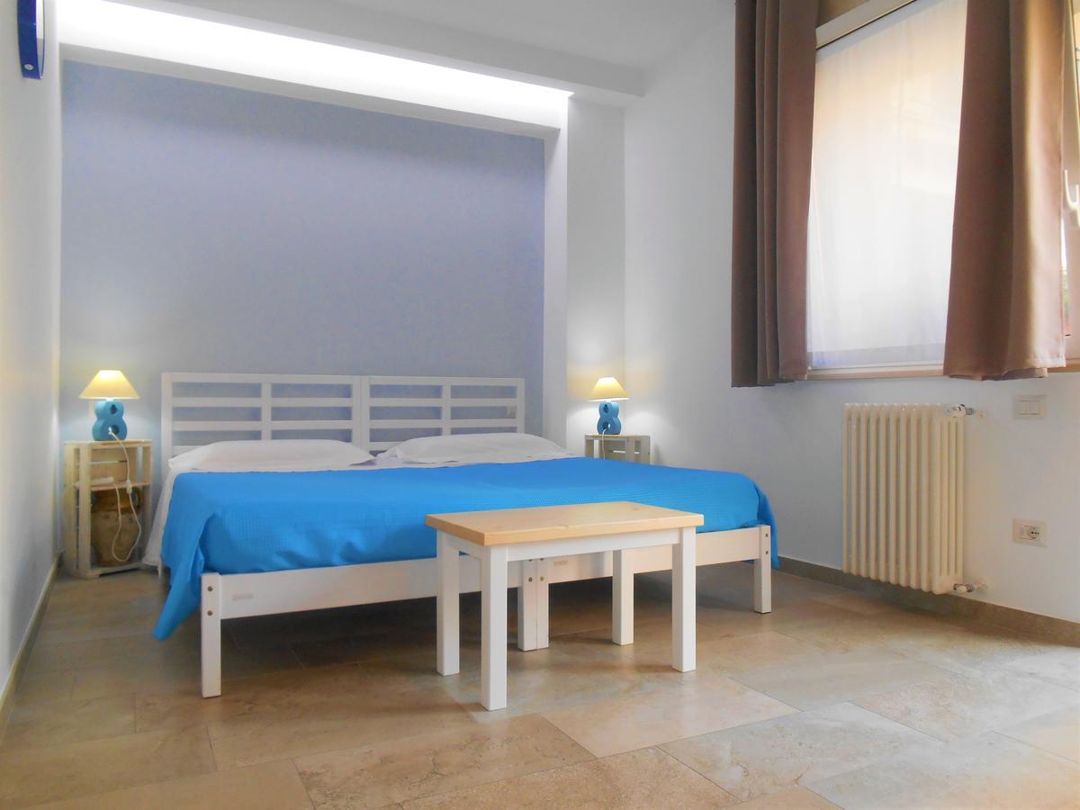 Large Double or Twin Room