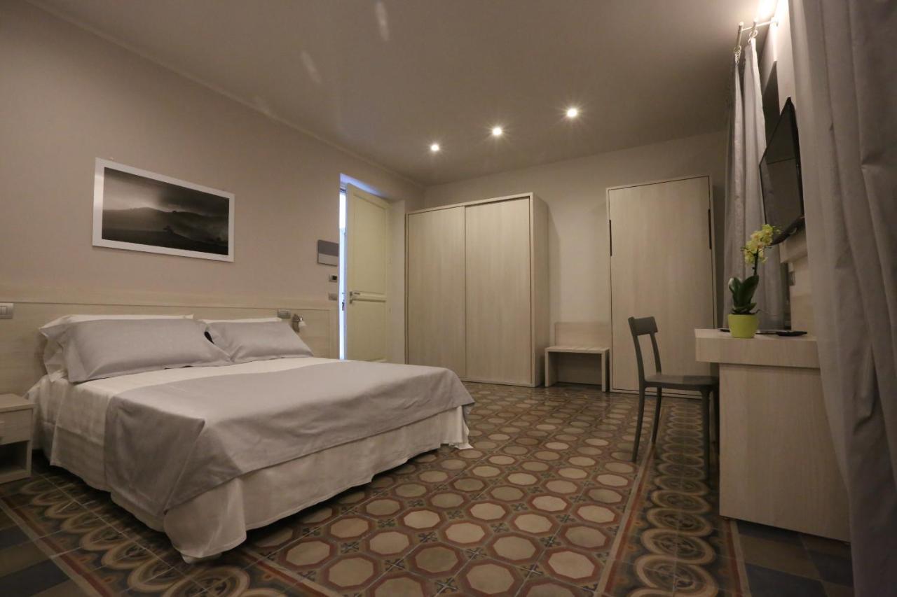 Executive Triple Room