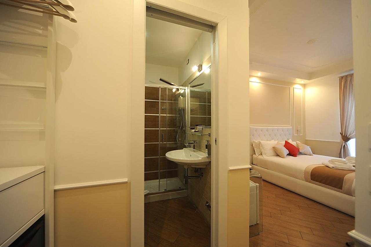 Double Room,752499227:JPEG