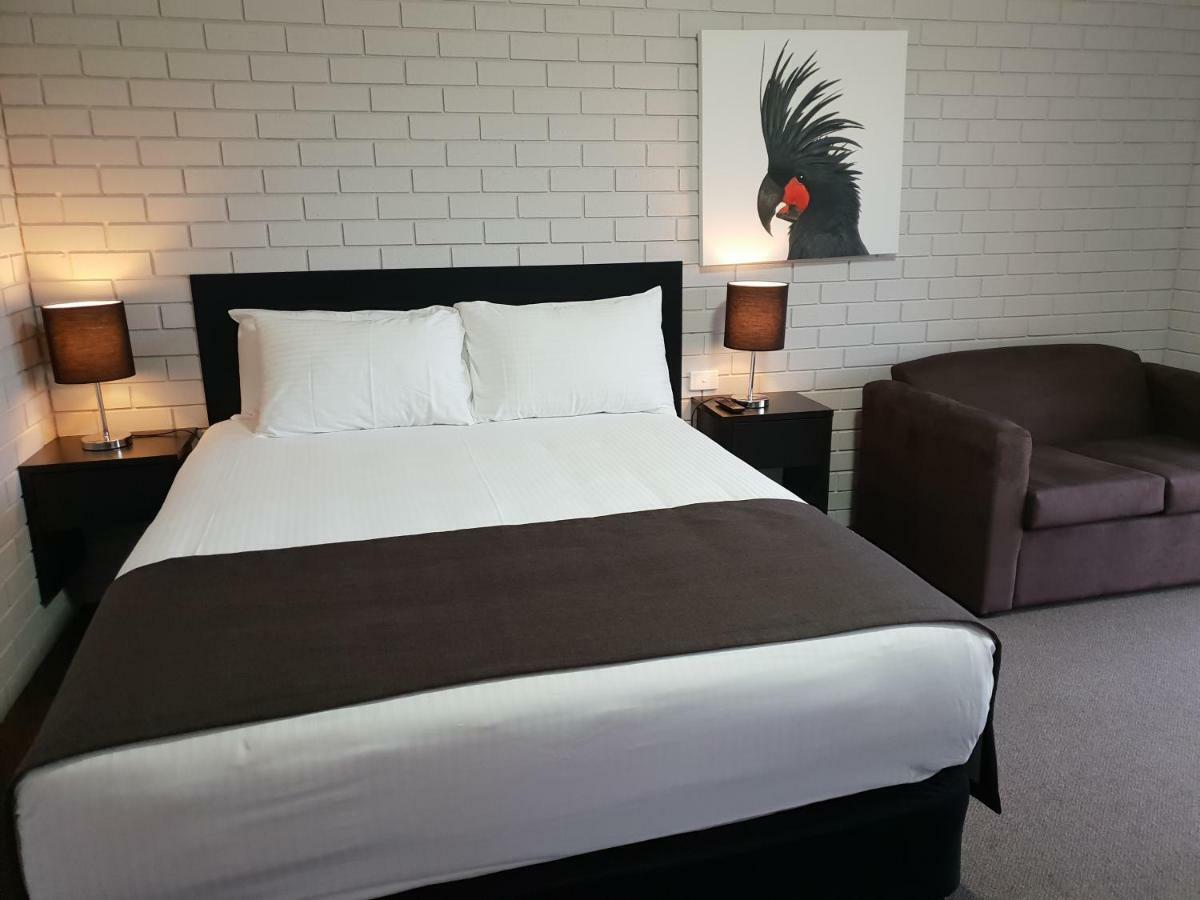 Standard Double Room with Garden View
