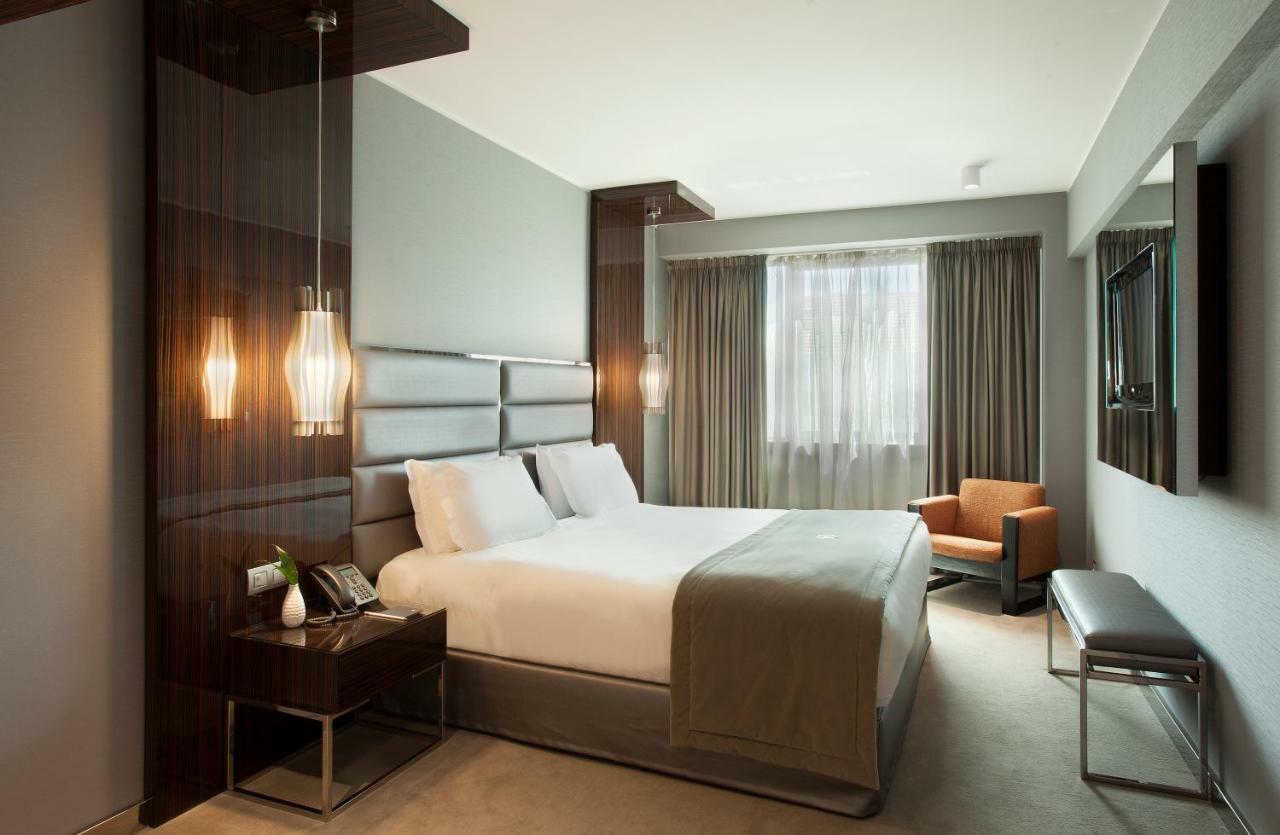 Suite Familiar (2 Adultos + 2 Crianças)
