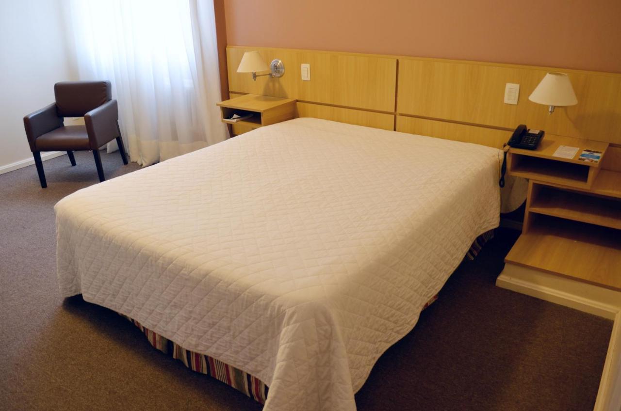Deluxe Double Room,931591960:JPEG