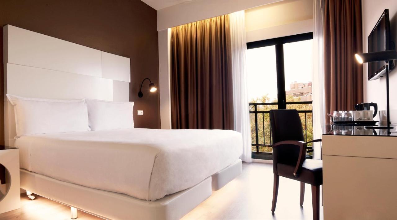 Standard Double Room,989223784:JPEG