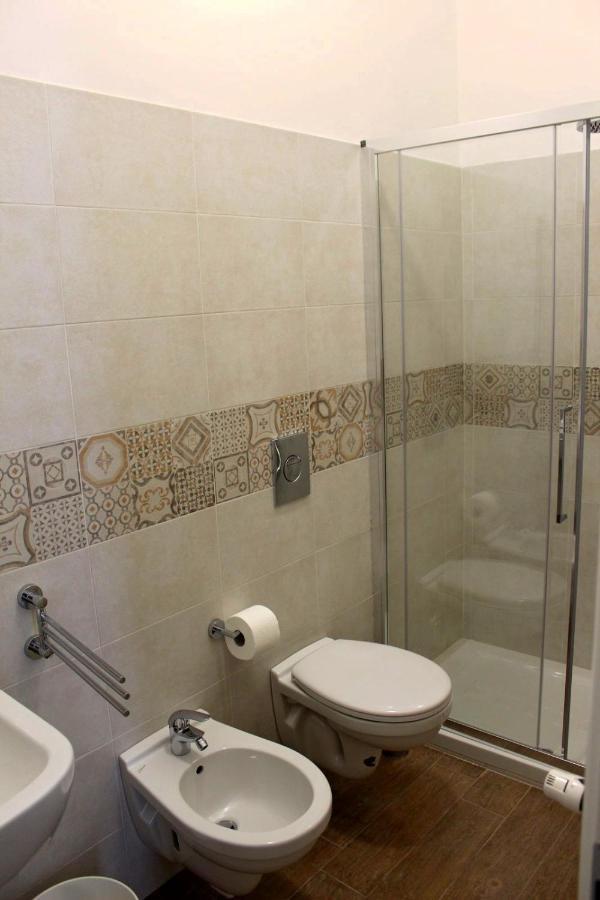 Double Room Private Bathroom
