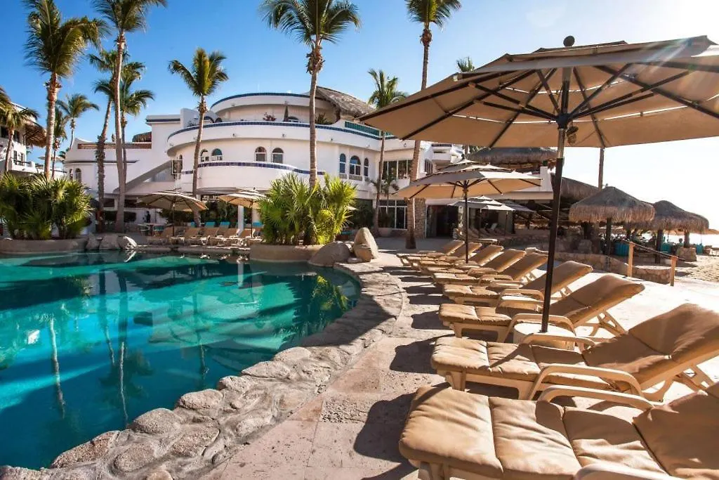 Club Cascadas De Baja-1