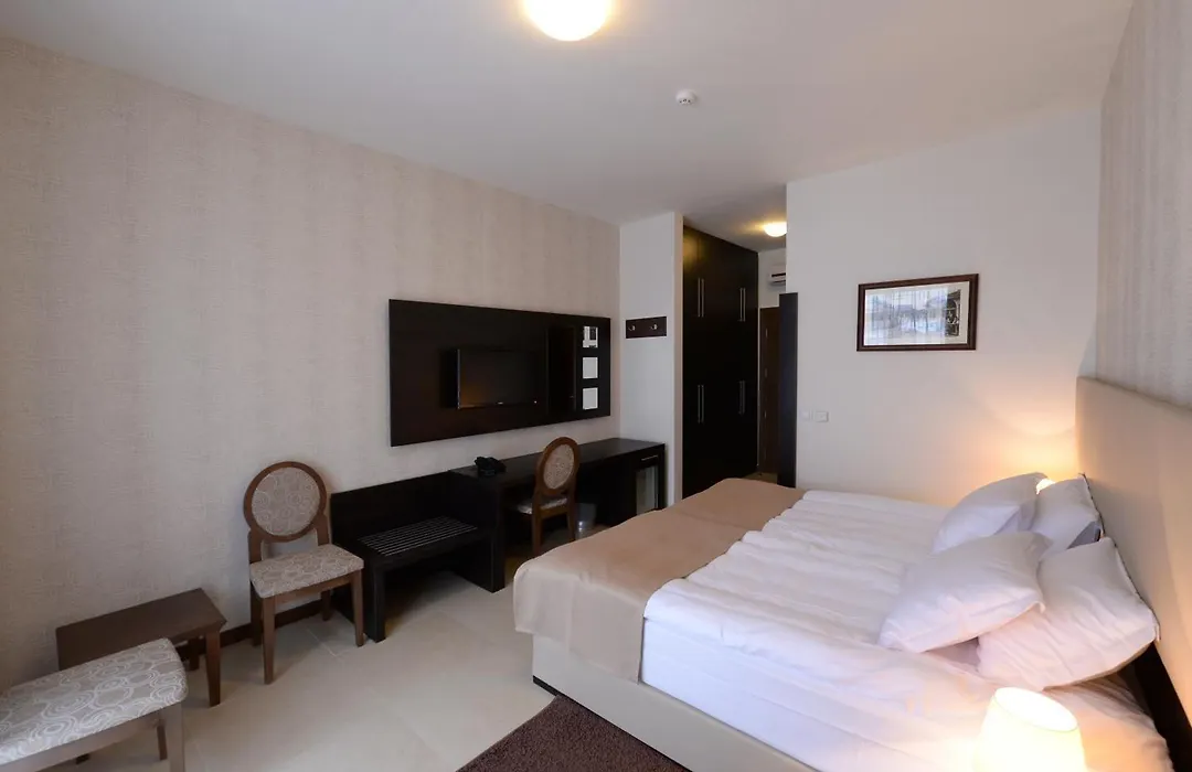 Hotel Majdan-1