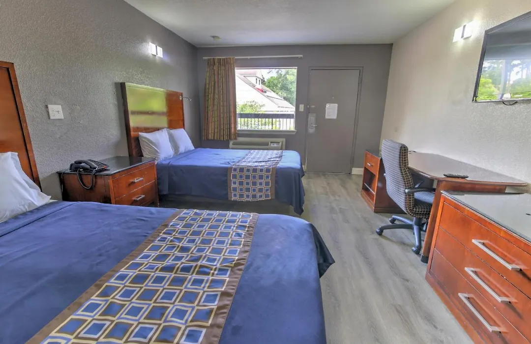 Budget Lodge Churchland-1