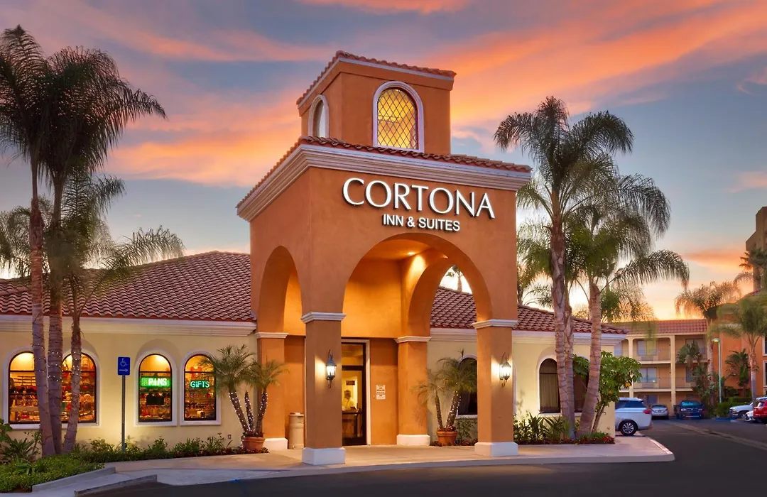 Cortona Inn And Suites Anaheim Resort-1