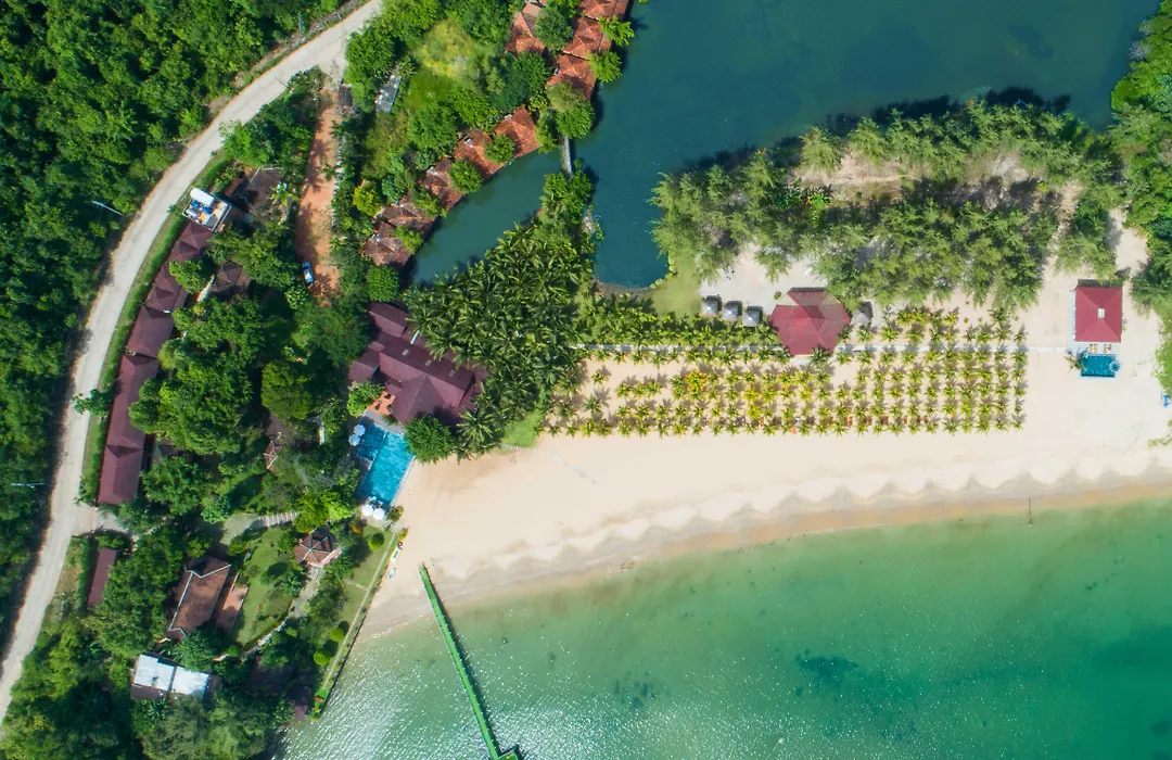 Chez Carole Beach Resort-1