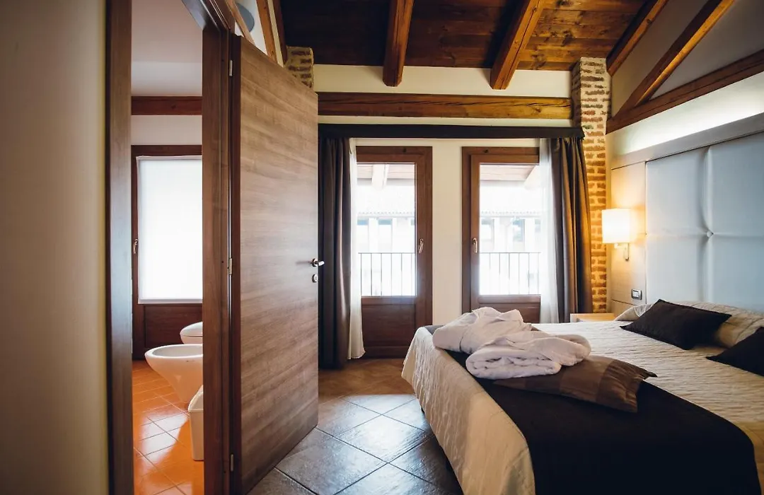 Hotel Ultimo Borgo-1
