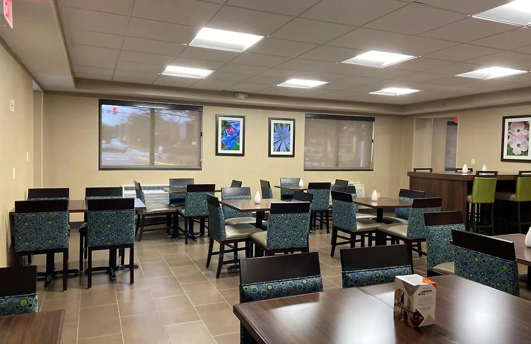 Comfort Inn Herndon-Reston-1