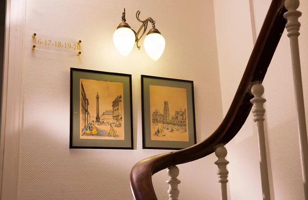 New Orient Hotel-1