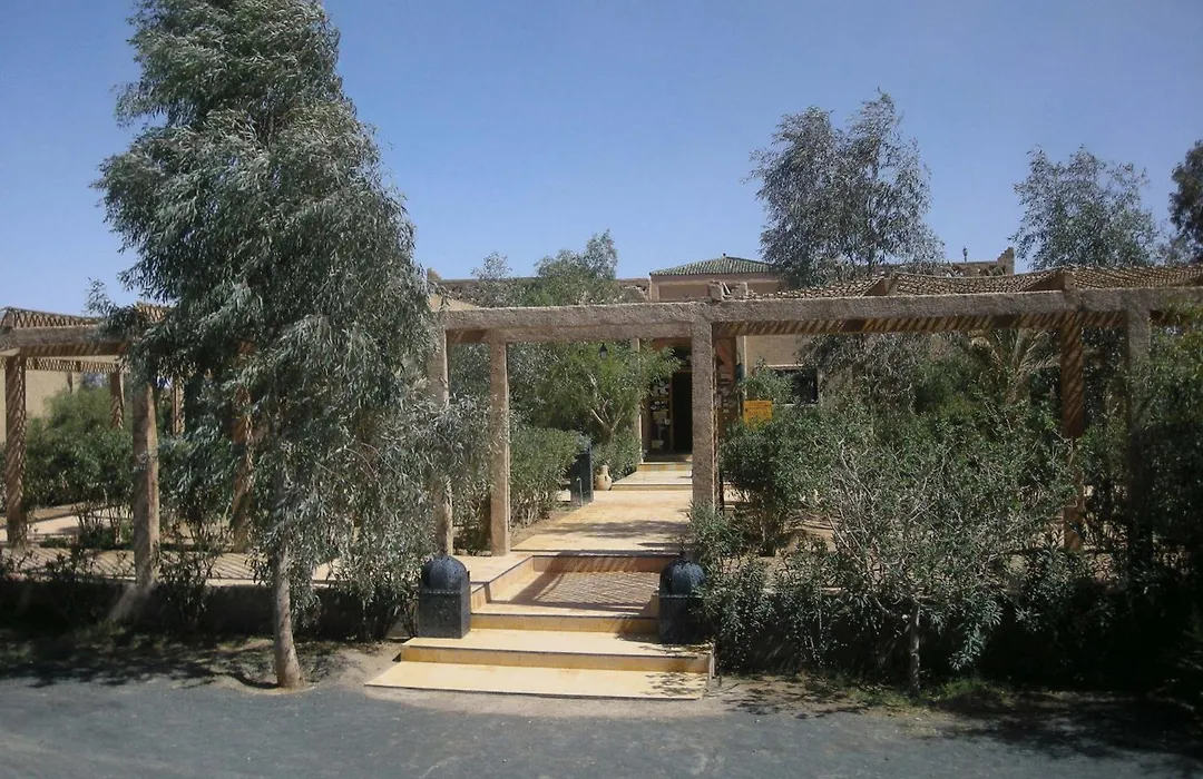 Les Portes Du Desert-1