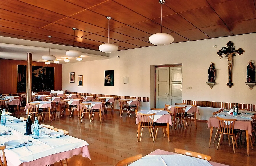 Priesterseminar Brixen-1